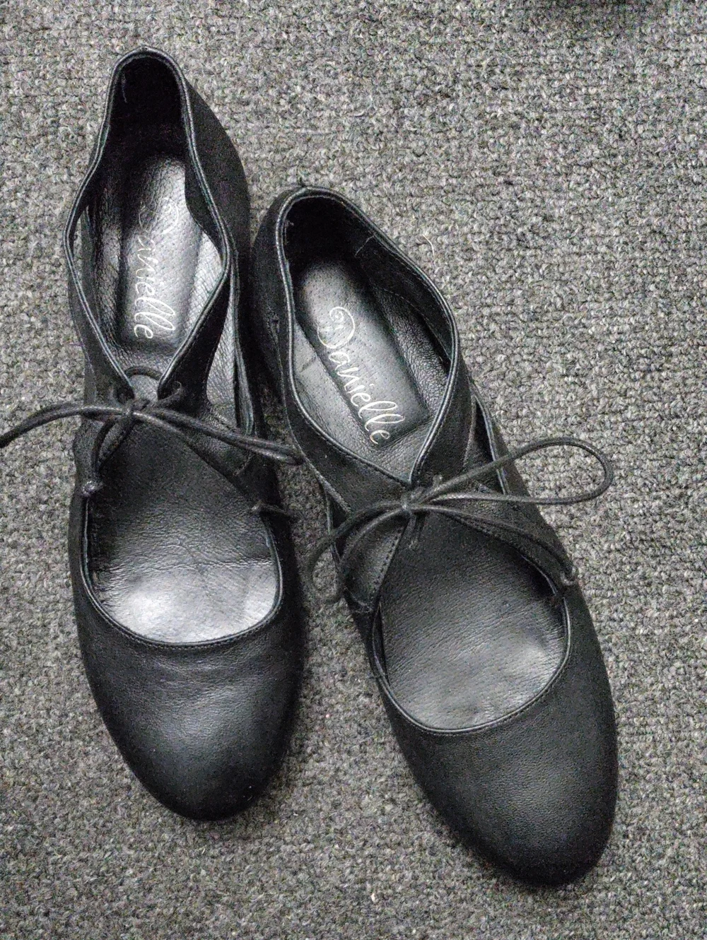 Women's Black Lace-Up Ballet Flats